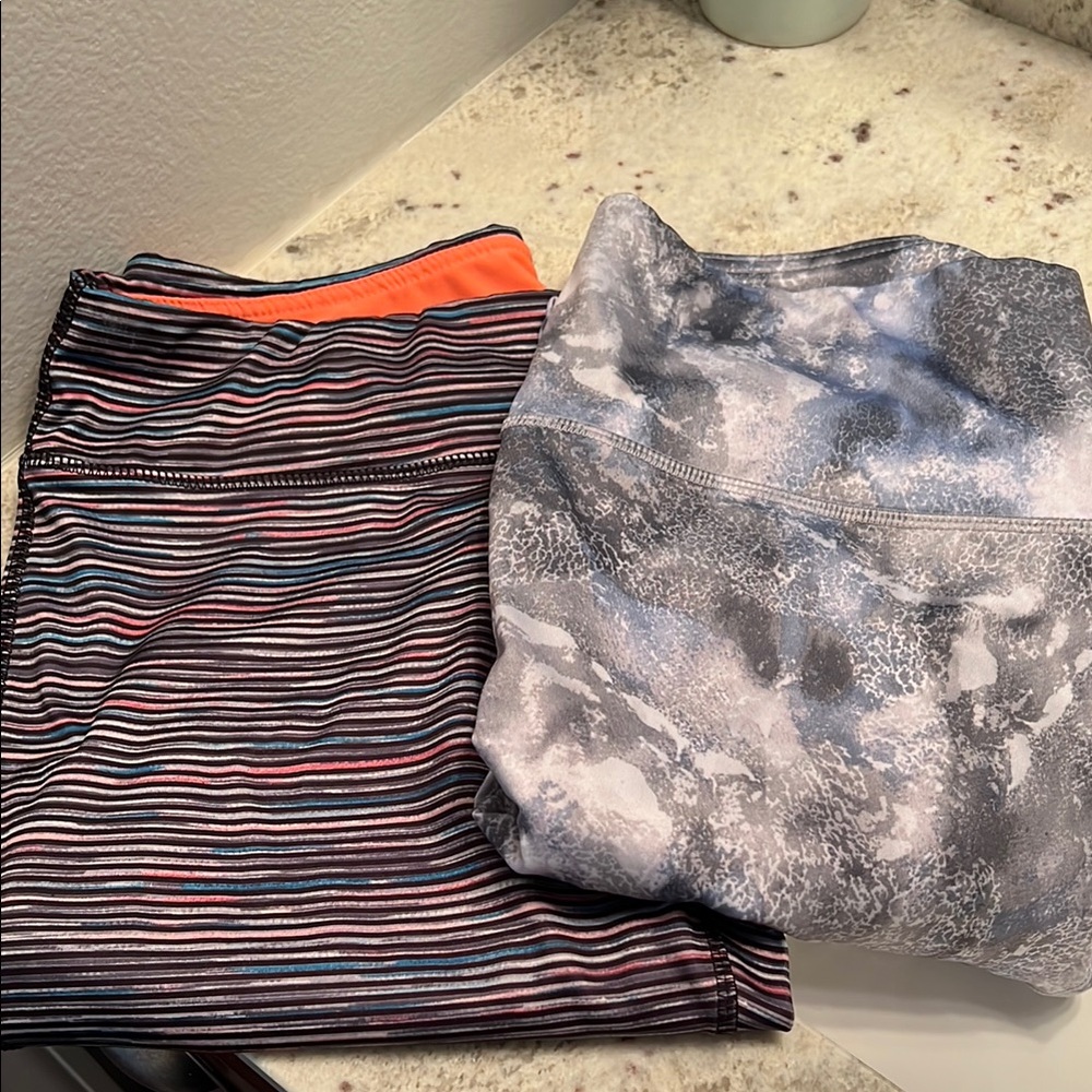 Striped and Marble Print Women's leggins